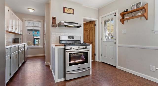 Photo of 80 School St, Groveland, MA 01834