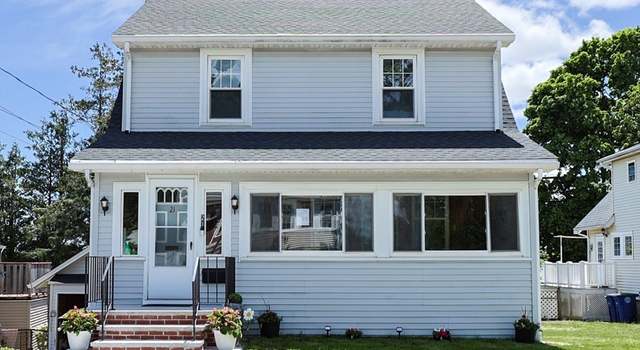 Photo of 21 Trefton Dr, Braintree, MA 02184