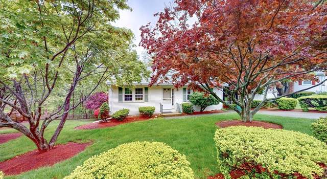 Photo of 10 Briarwood Rd, Woburn, MA 01801
