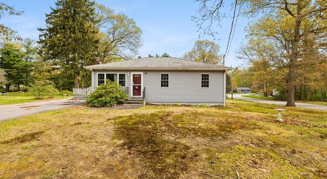 Photo of 115 Lothrop St, Taunton, MA 02780