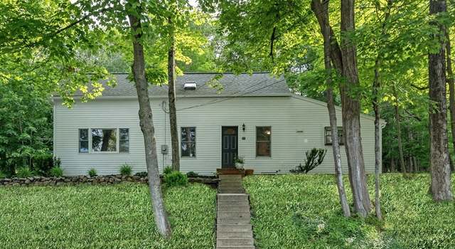 Photo of 17 High St, Merrimac, MA 01860