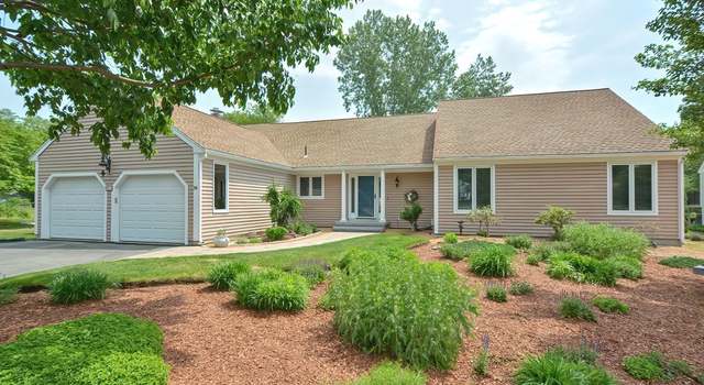 Photo of 19 Indian Meadow Dr, Northborough, MA 01532