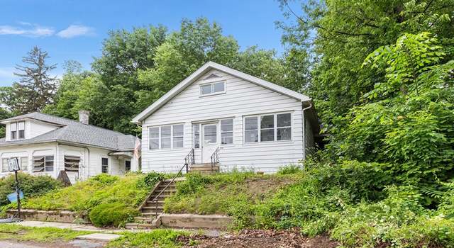 Photo of 214 Lincoln St, Fitchburg, MA 01420