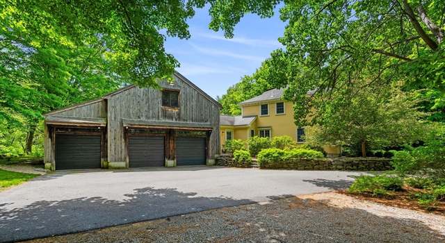 Photo of 338 Pond St, Dunstable, MA 01827