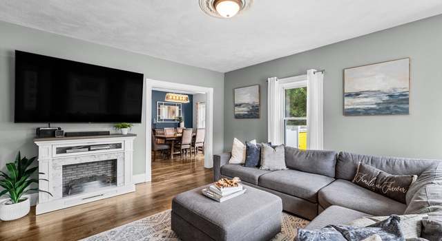 Photo of 361 Spring St, West Bridgewater, MA 02379