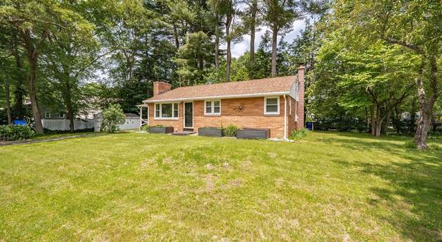 Photo of 226 Dutchess St, Springfield, MA 01129