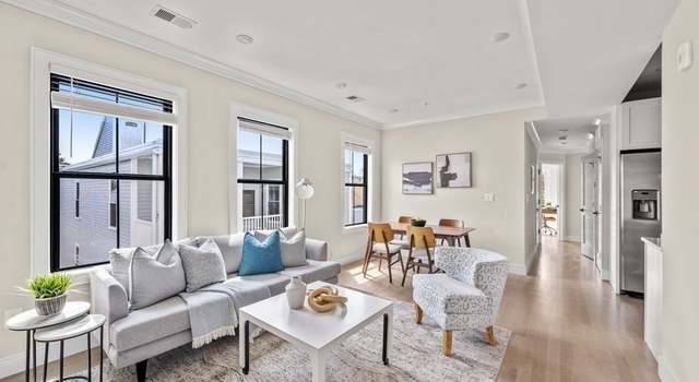 Photo of 303 Maverick St #1, Boston, MA 02128
