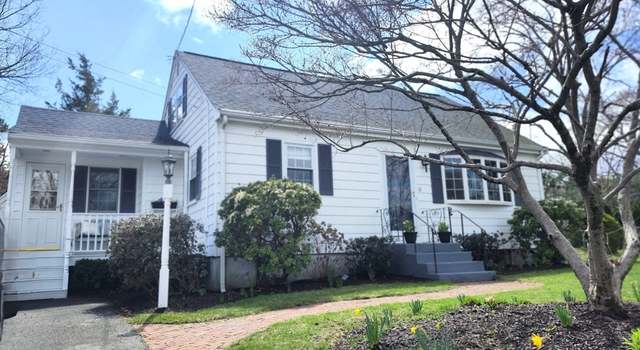 Photo of 15 Donald Tennant Cir, North Attleboro, MA 02760