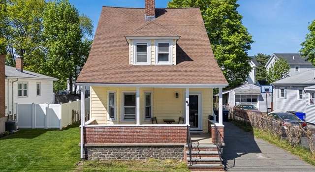 Photo of 61 Como Rd, Hyde Park, MA 02136