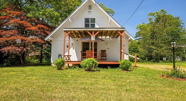 Photo of 42 Beechwood Dr, Mashpee, MA 02649