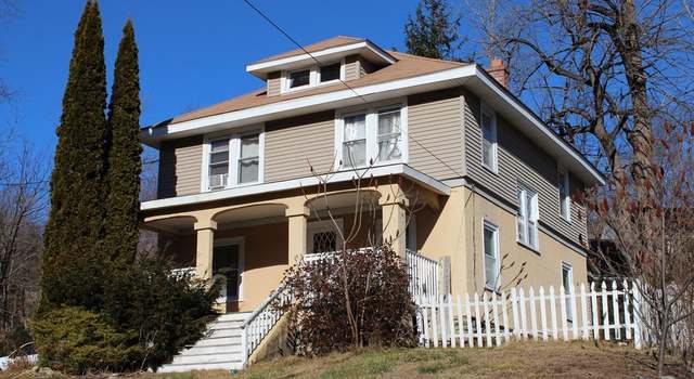 Photo of 1289 Pleasant St, Worcester, MA 01602