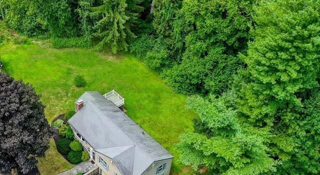 Photo of 12 Indian Ln, Wakefield, MA 01880