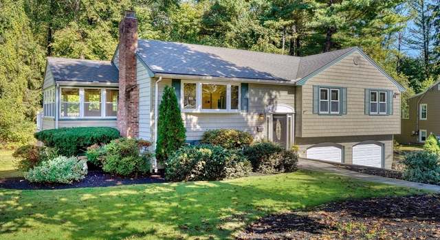 Photo of 12 Indian Ln, Wakefield, MA 01880