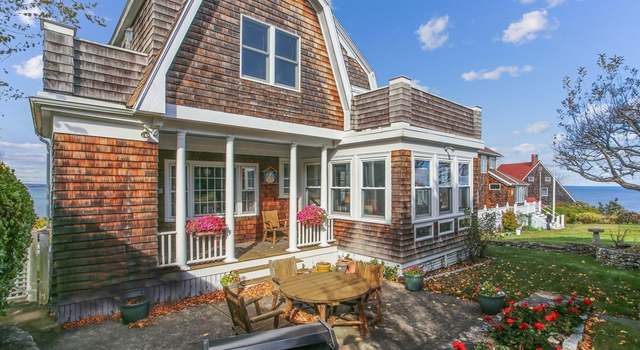 Photo of 48 Holbrook Ave, Hull, MA 02045