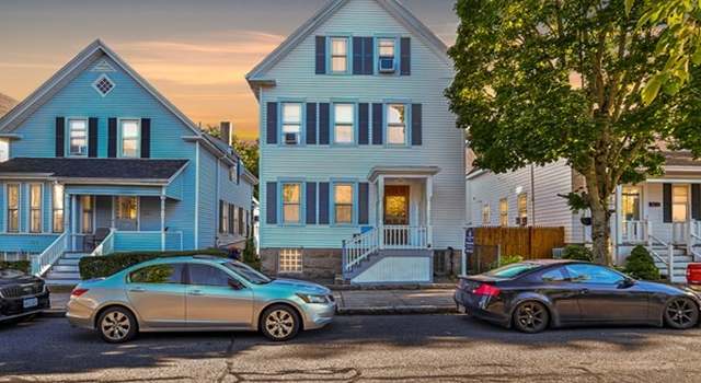 Photo of 228 Arnold St, New Bedford, MA 02740