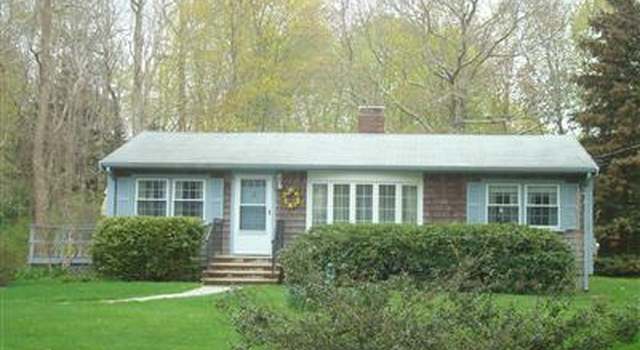 Photo of 58 Main St, Sandwich, MA 02563