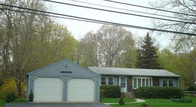 Photo of 58 Main St, Sandwich, MA 02563