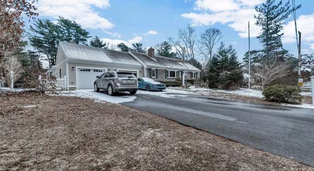 Photo of 426 Mariner Cir, Barnstable, MA 02635