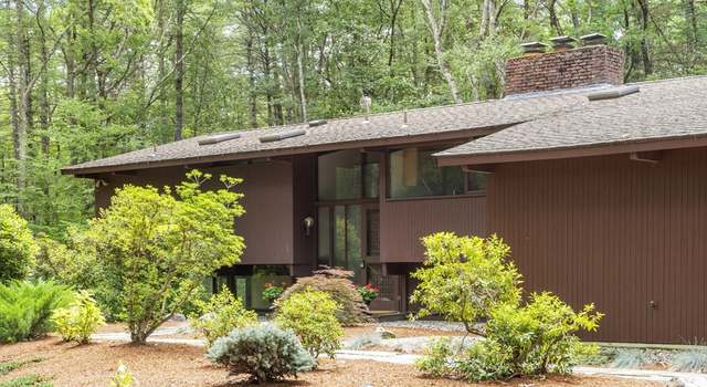 Photo of 51 Pilgrim Path, Carlisle, MA 01741