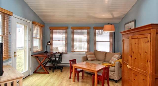Photo of 163 Main St, Amesbury, MA 01913