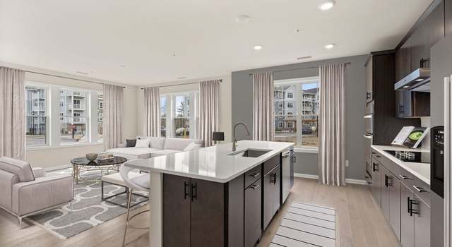 Photo of 4 Winslow Ln #301, Grafton, MA 01536