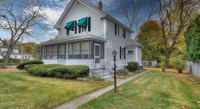 Photo of 8 Chapel Rd, Barrington, RI 02806