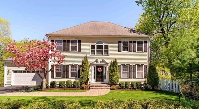 Photo of 12 Pine Ridge Rd, Wellesley, MA 02481