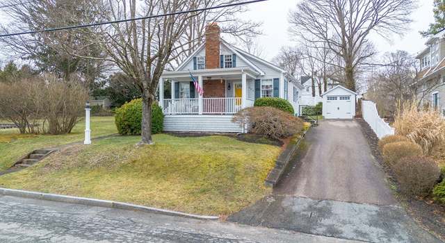 Photo of 665 Main St, Somerset, MA 02726