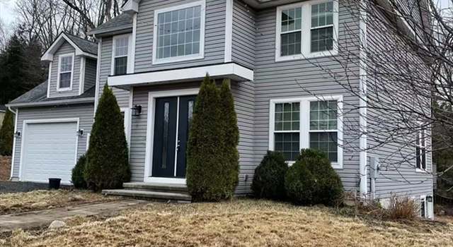 Photo of 465 Montgomery Rd, Westfield, MA 01085