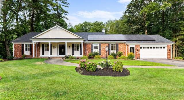 Photo of 38 Wildewood Dr, Lynnfield, MA 01940