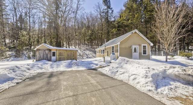 Photo of 541 Berkshire Trl, Cummington, MA 01026