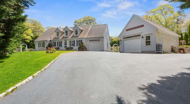 Photo of 11 Scargo Hill Rd, Dennis, MA 02638