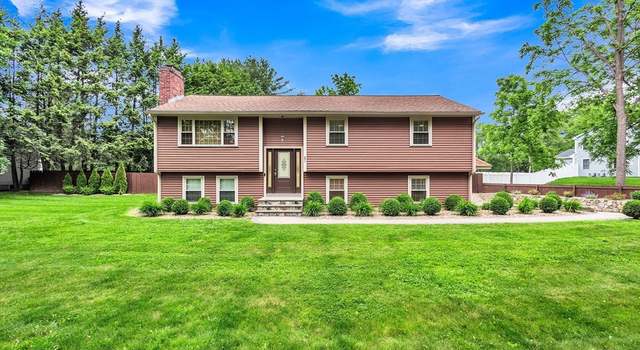 Photo of 251 Davis St, Northborough, MA 01532