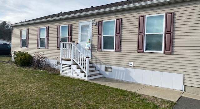 Photo of 13 Carole Cir, Westfield, MA 01085