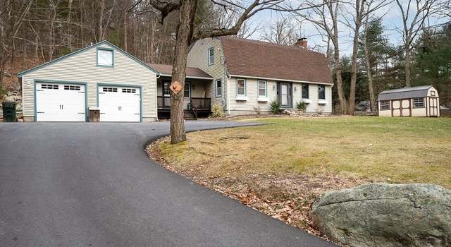Photo of 361 Putnam Hill Rd, Sutton, MA 01590