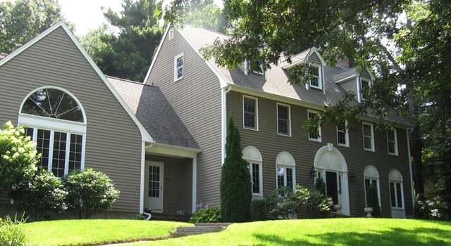Photo of 45 Lexington Cir, Holden, MA 01520