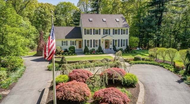Photo of 225 Walker St, Seekonk, MA 02771
