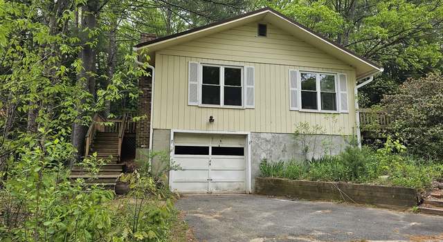 Photo of 288 Leverett Rd, Shutesbury, MA 01072