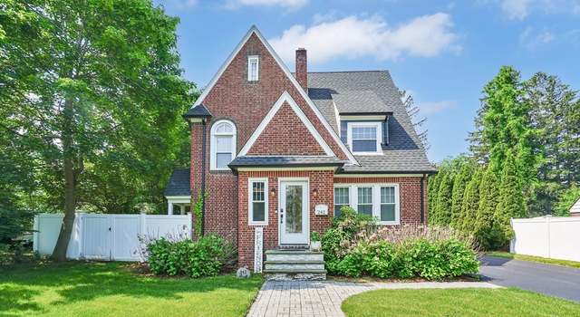 Photo of 242 Western Ave, Westfield, MA 01085