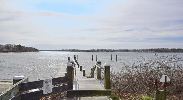 Photo of 50 Oak St, Wareham, MA 02571