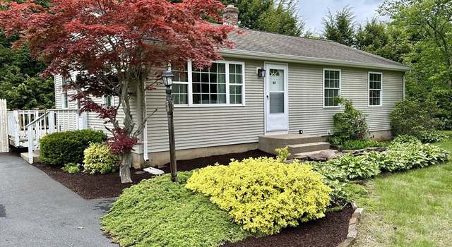 Photo of 89 Sun Valley Rd, Holyoke, MA 01040