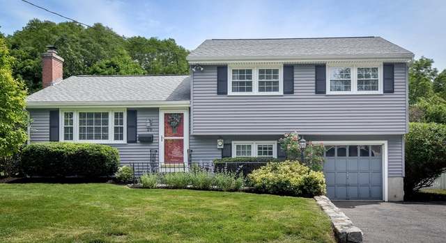 Photo of 28 Foster Dr, Framingham, MA 01701