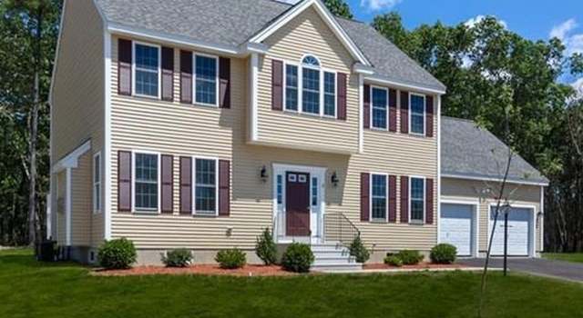 Photo of 8 Pond View Cir, Shirley, MA 01464