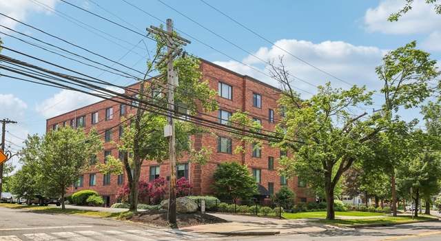 Photo of 128 Pleasant St #407, Arlington, MA 02476