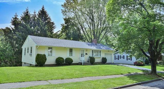 Photo of 27 Pine Tree Dr, Worcester, MA 01609