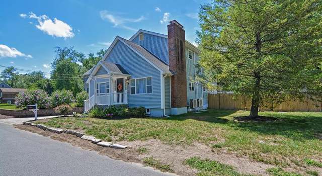 Photo of 8 King St, Wilmington, MA 01887