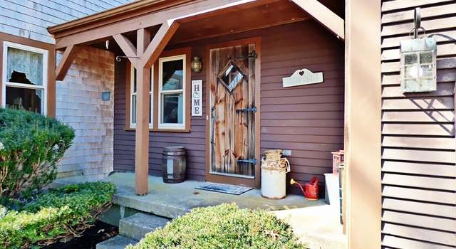 Photo of 15 W Pond Rd, Plymouth, MA 02360
