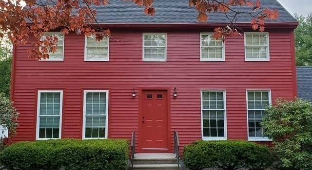 Photo of 89 Peach St, Barre, MA 01005