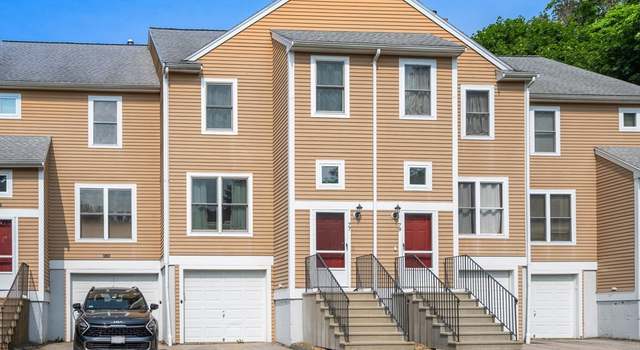 Photo of 77 Camelot #77, Worcester, MA 01602
