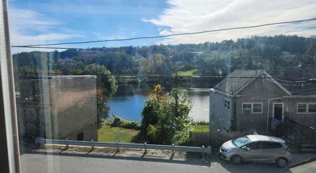 Photo of 161 Grove St, Clinton, MA 01510